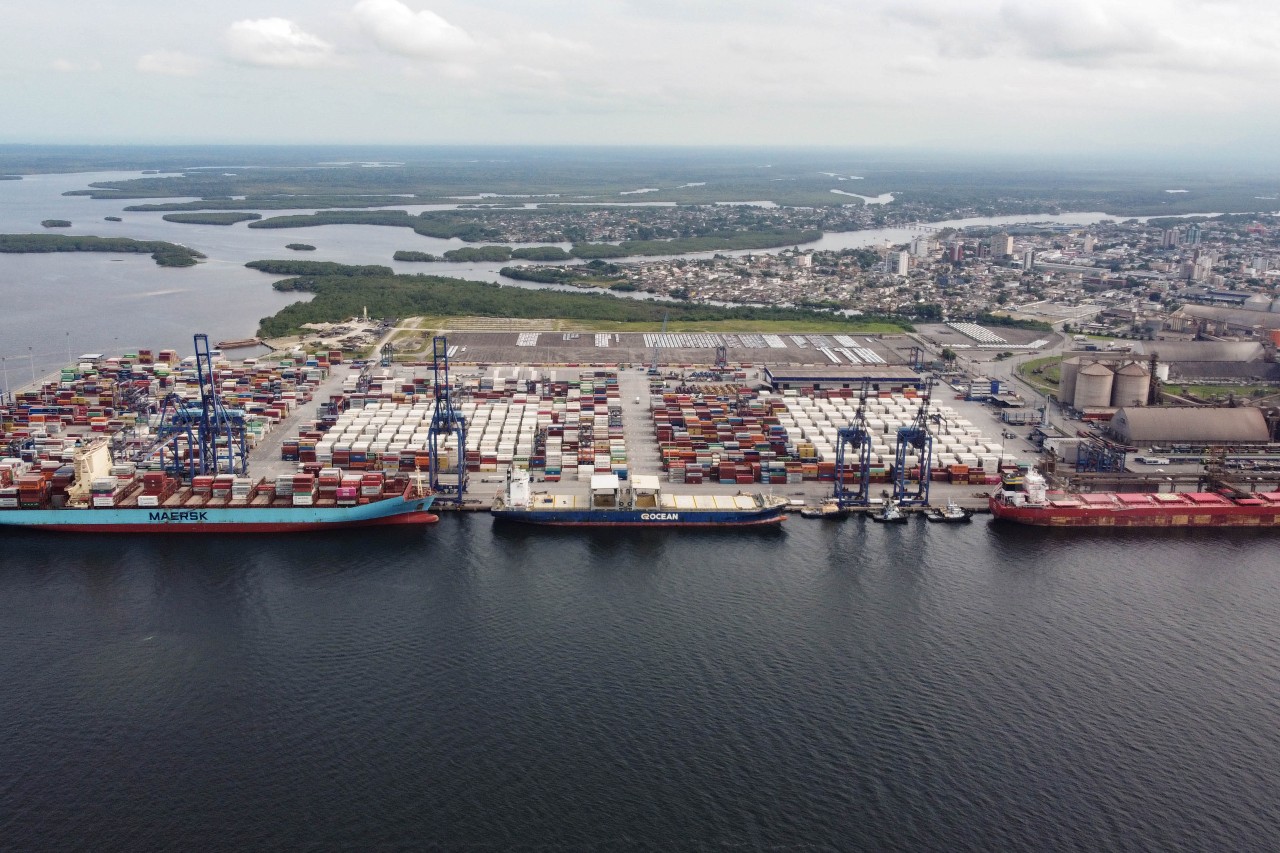 O novo terminal portuário da Klabin no Porto de Paranaguá (PAR-01) já está funcionando. Entenda um pouco mais sobre os múltiplos benefícios que a instalação pode trazer para a nossa parceria.